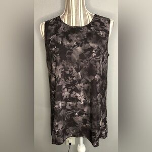 NWT Athleta refined Zephyr tank S